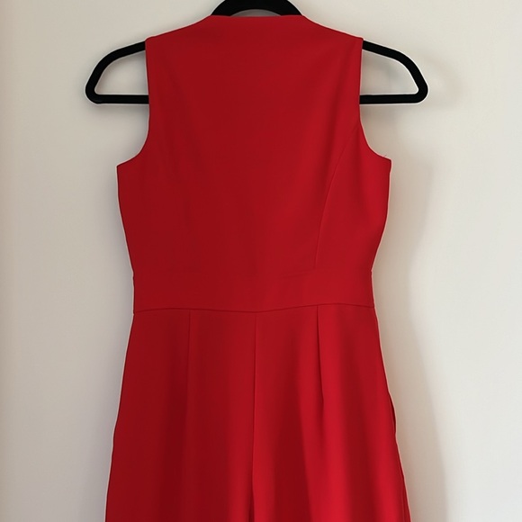 ARITZIA LITTLE MOON LAVENDER JUMPSUIT IN GOJI BERRY LIKE NEW - Picture 6 of 7